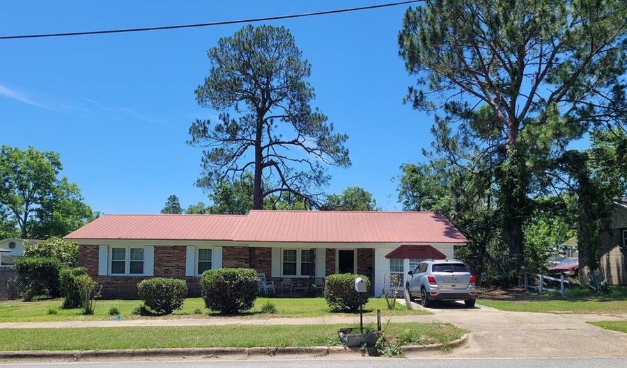 9 TH E 417, Alma, GA 31510 - 3 Beds, 2 Bath