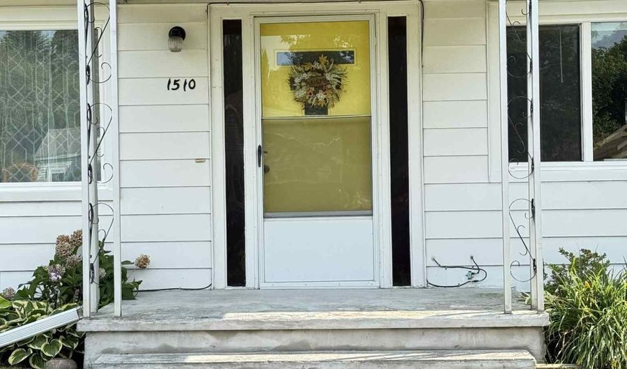 1510 S First Ave, Alpena, MI 49707 - 2 Beds, 1 Bath