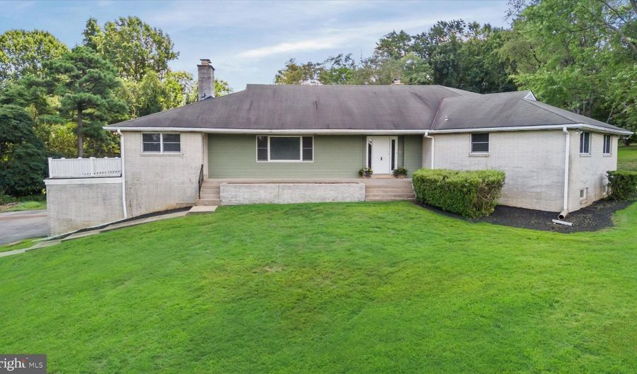 747 MORRIS Rd, Hockessin, DE 19707 - 6 Beds, 5 Bath