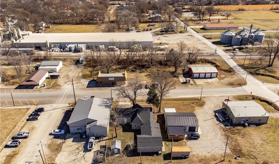406 S Main St, Archie, MO 64725 - 0 Beds, 0 Bath