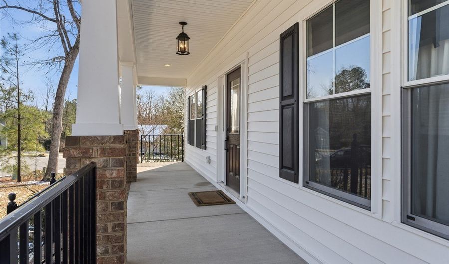 2218 Silver St, Aylett, VA 23009 - 3 Beds, 3 Bath