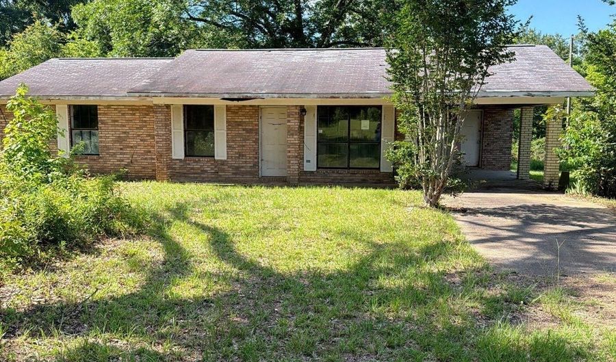 1520 Allman Trl, Bogue Chitto, MS 39629 - 3 Beds, 2 Bath
