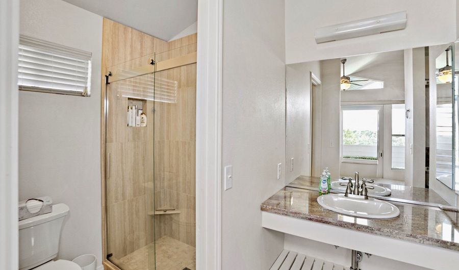 75-217 NANI KAILUA Dr 163, Kailua Kona, HI 96740 - 3 Beds, 2 Bath