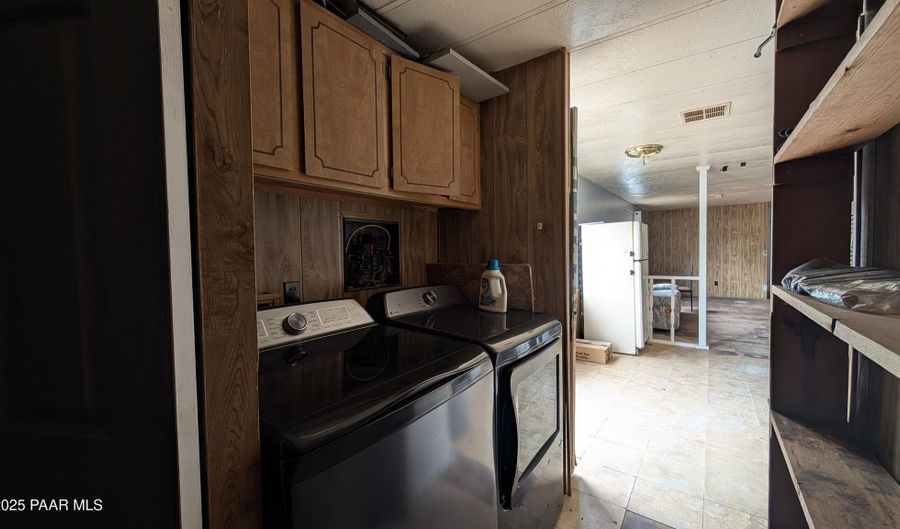 1818 Barbara Ave, Chino Valley, AZ 86323 - 2 Beds, 2 Bath