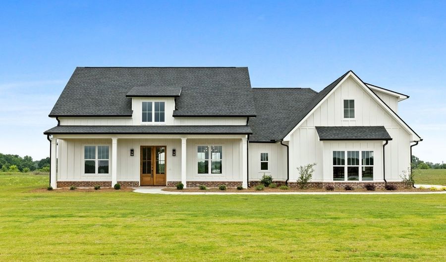 284 Community House Rd, Barnesville, GA 30204 - 4 Beds, 4 Bath