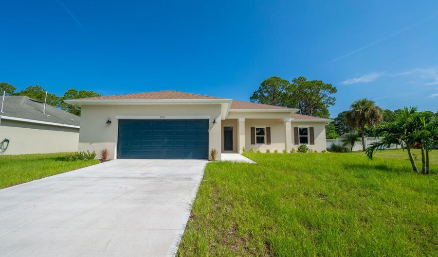 1541 Madison Rd NW, Palm Bay, FL 32907 - 4 Beds, 2 Bath