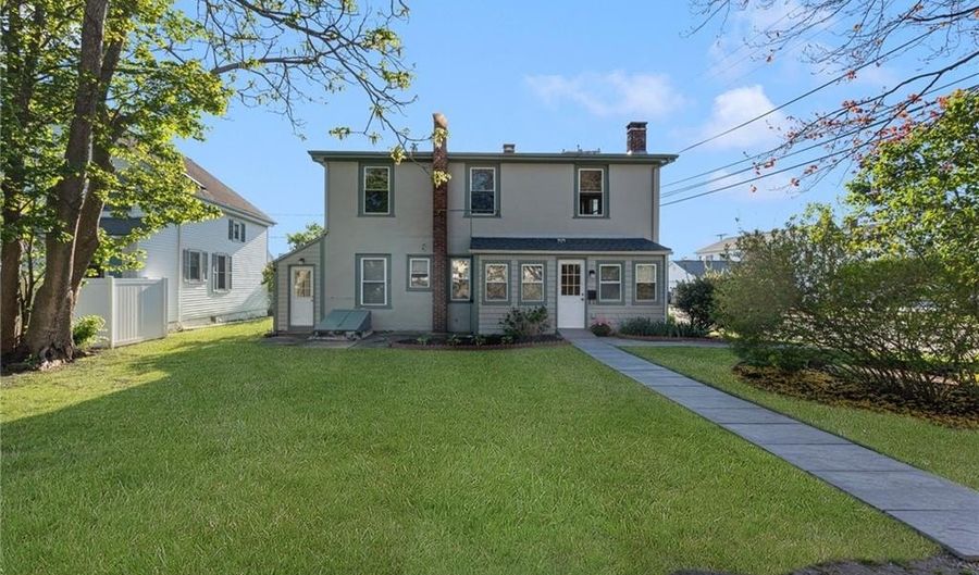 1 Columbia Ave, Jamestown, RI 02835 - 6 Beds, 2 Bath