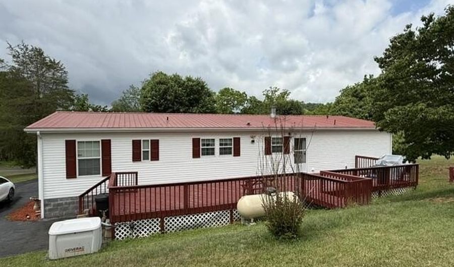22245 Green Springs Church Rd, Abingdon, VA 24211 - 3 Beds, 2 Bath