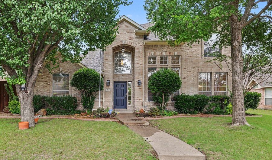 813 Big Bend Dr, Allen, TX 75002 - 4 Beds, 3 Bath