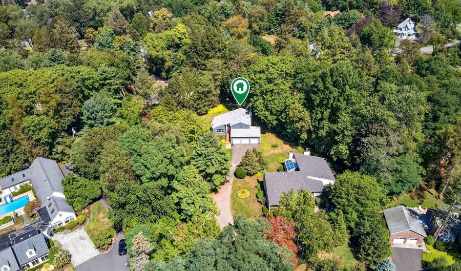 3 N Chestnut Hill Rd, Albany, NY 12211 - 3 Beds, null Bath