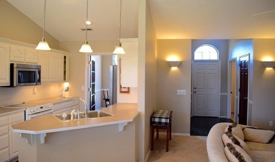 1307 21st St, Bentonville, AR 72712 - 3 Beds, 2 Bath