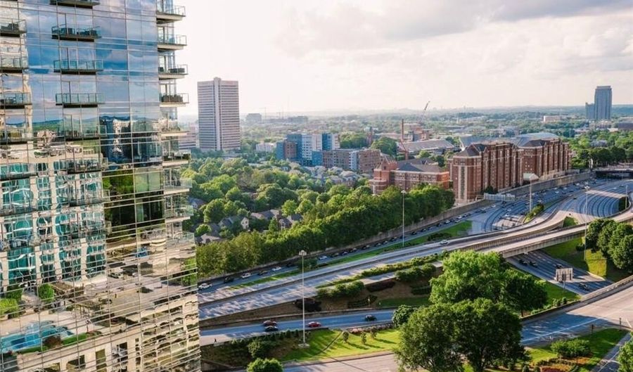 400 W Peachtree St NW 2006, Atlanta, GA 30308 - 2 Beds, 2 Bath
