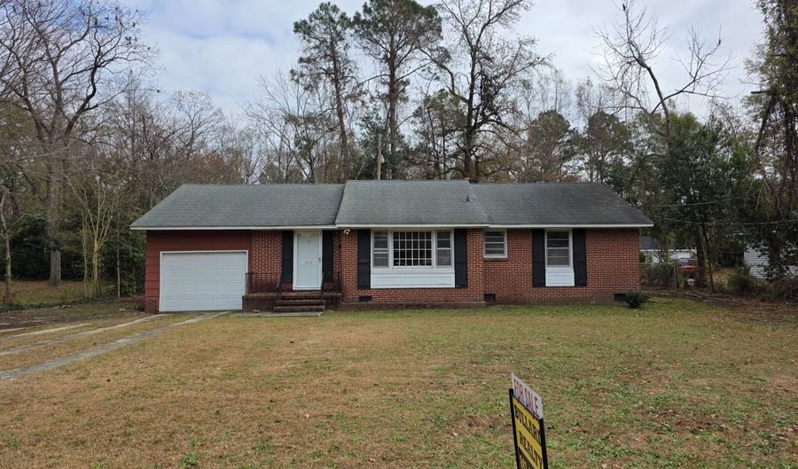 1212 Tater House Rd, Bennettsville, SC 29512 - 2 Beds, 2 Bath