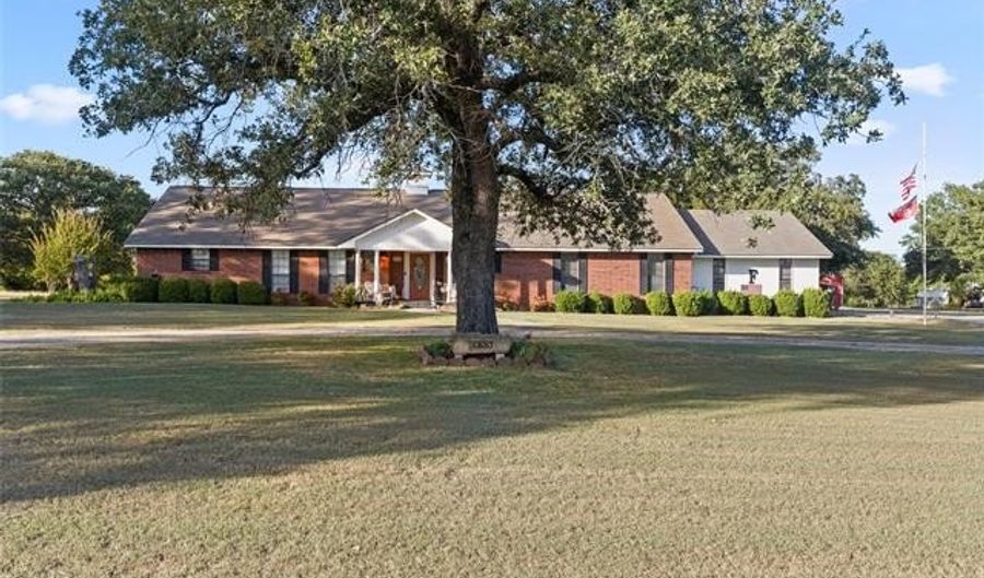 103 Lockwood, Ardmore, OK 73401 - 3 Beds, 3 Bath