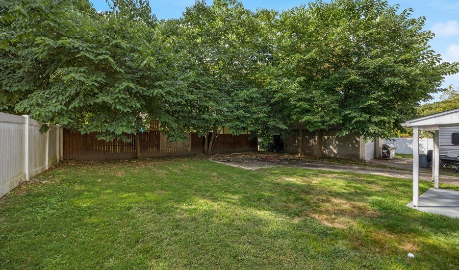 16 Beloit Ave, Audubon, NJ 08106 - 4 Beds, 2 Bath