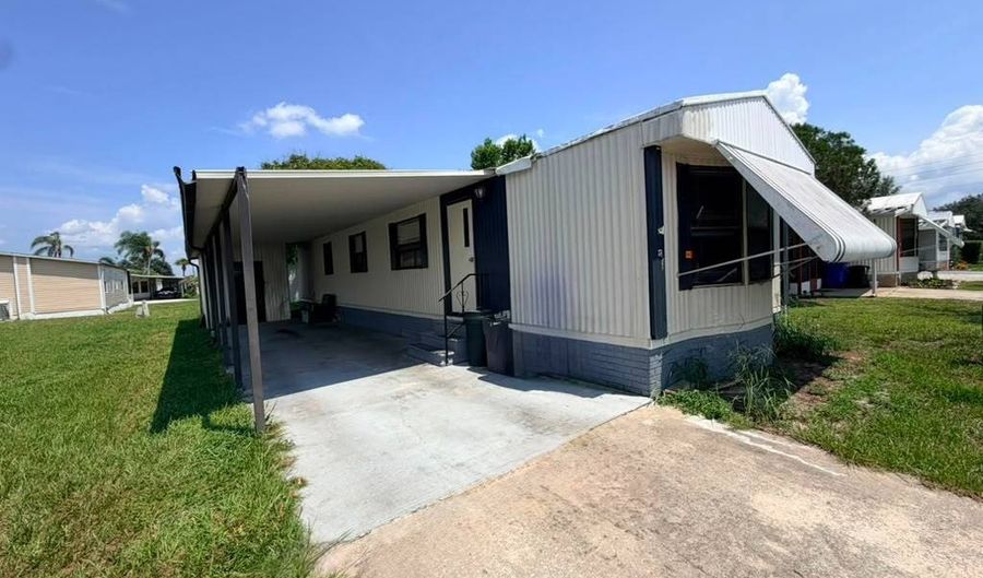 1521 Hawaian Palm Ln, Apopka, FL 32712 - 2 Beds, 2 Bath