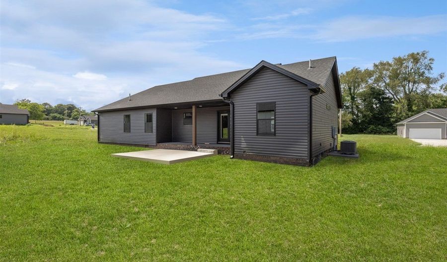 104 Virginia Dr, Auburn, KY 42206 - 3 Beds, 2 Bath