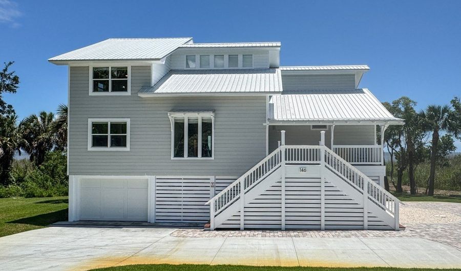 146 Bay Ave, Apalachicola, FL 32320 - 3 Beds, 4 Bath