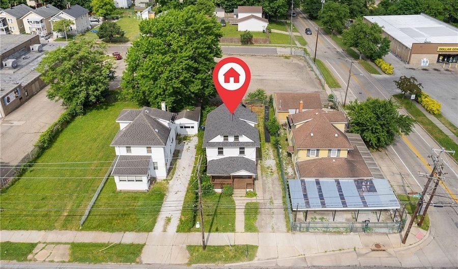 1012 Brown St, Akron, OH 44301 - 4 Beds, 2 Bath
