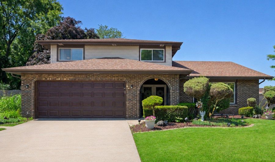 5940 W 125th Pl, Alsip, IL 60803 - 3 Beds, 3 Bath