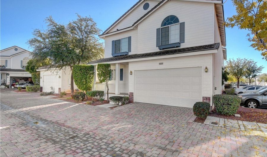 10324 Cherry Brook St, Las Vegas, NV 89183 - 4 Beds, 3 Bath