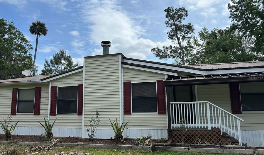 55624 SAM St, Astor, FL 32102 - 2 Beds, 2 Bath