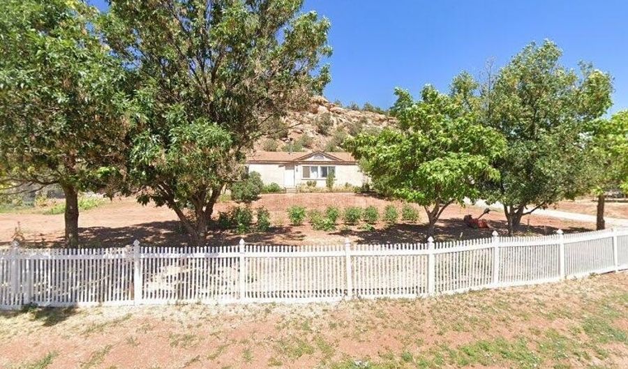 1624 ROME Way, Apple Valley, UT 84737 - 3 Beds, 2 Bath