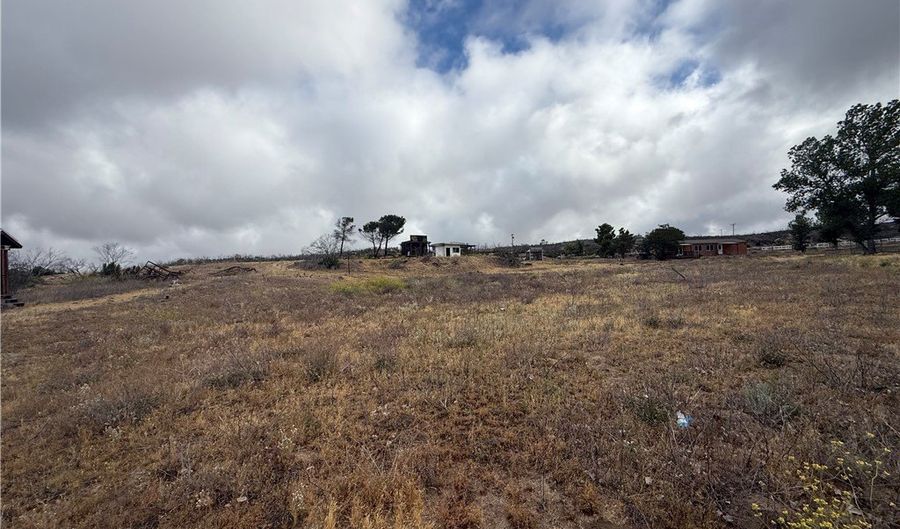45051 Bonny Ln, Aguanga, CA 92536 - 6 Beds, 4 Bath