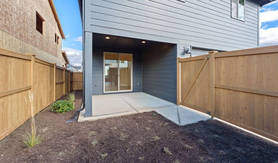 21157 NE Beall Dr Lot 9, Bend, OR 97701 - 4 Beds, 3 Bath