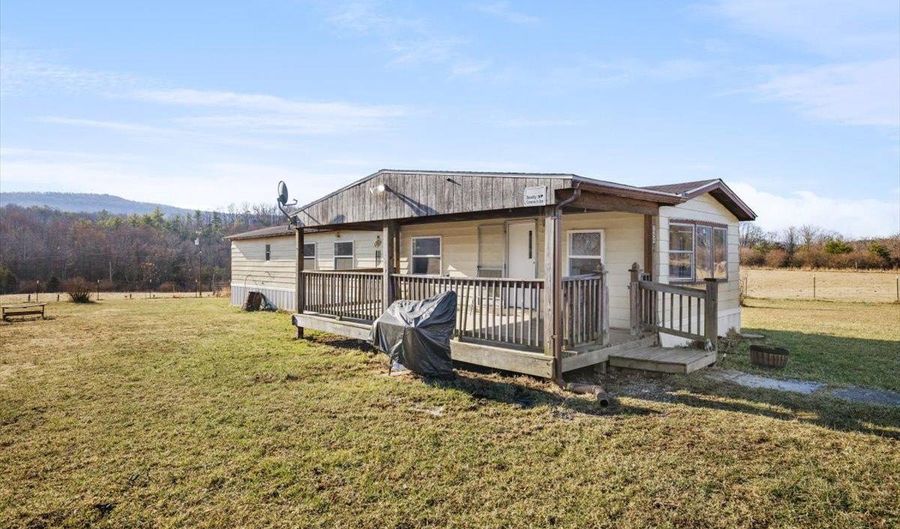 244 MUDDY Rd, Augusta, WV 26704 - 3 Beds, 1 Bath