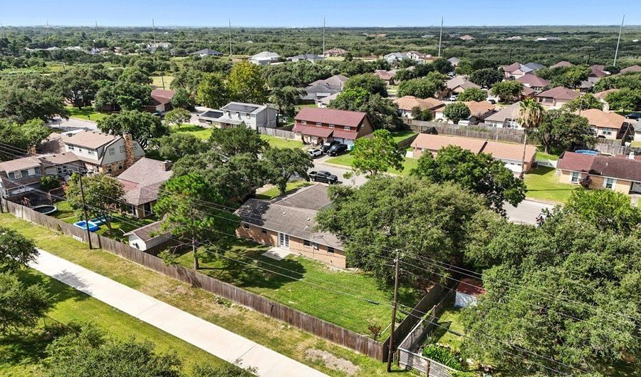 1522 W Palm, Aransas Pass, TX 78336 - 3 Beds, 2 Bath