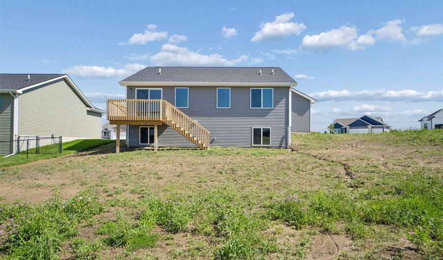 25132 Bluebird Cir, Adel, IA 50003 - 3 Beds, 2 Bath
