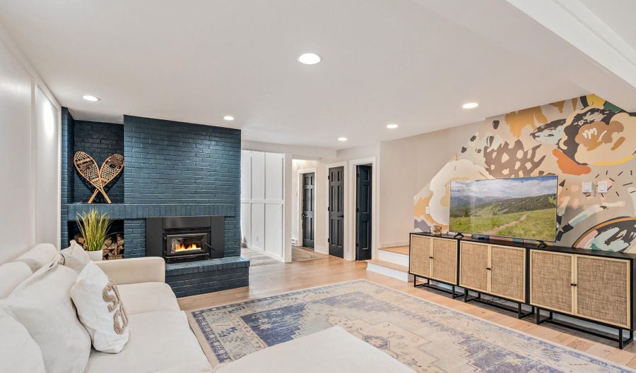 103 Deer Blvd A, Avon, CO 81620 - 3 Beds, 3 Bath