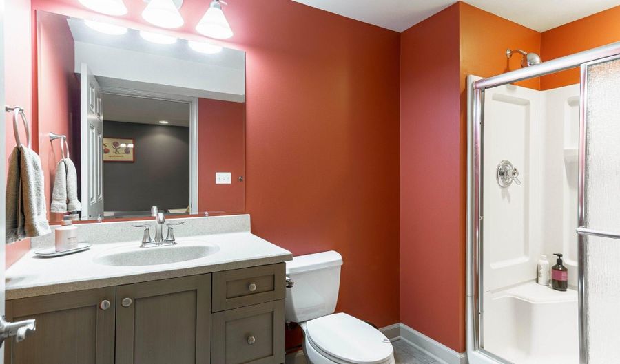 4614 Sawgrass Dr W, Ann Arbor, MI 48108 - 4 Beds, 4 Bath