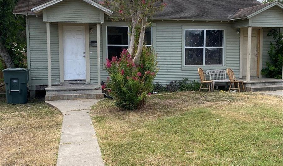 408 E 4th St, Alice, TX 78332 - 2 Beds, 1 Bath