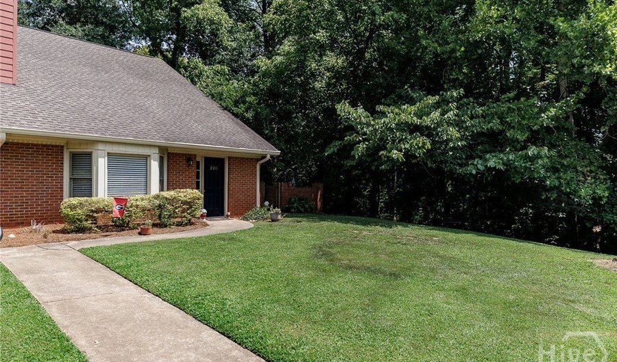 220 Eaglewood Ct, Athens, GA 30606 - 3 Beds, 2 Bath