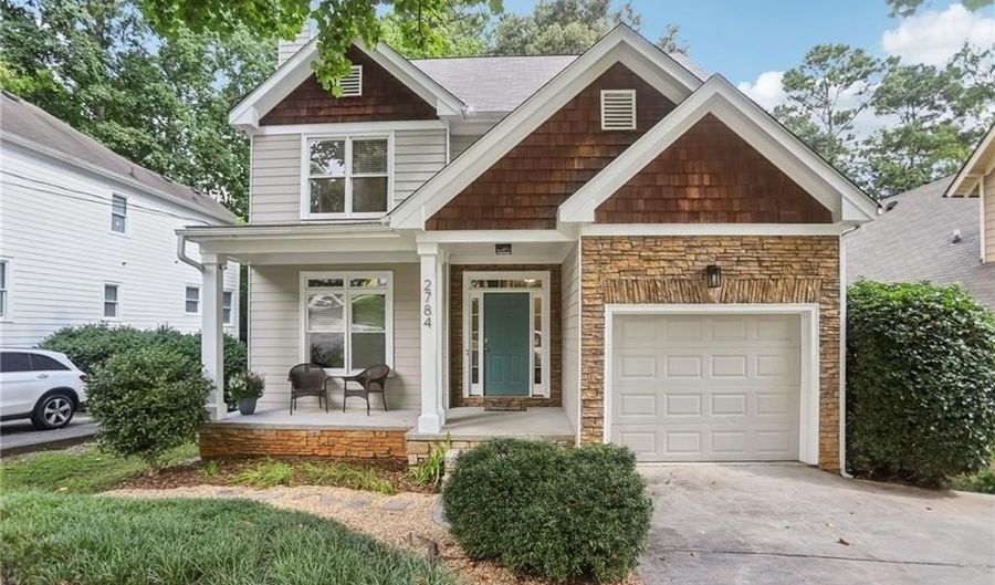 2784 White Oak Dr, Decatur, GA 30032 - 3 Beds, 3 Bath