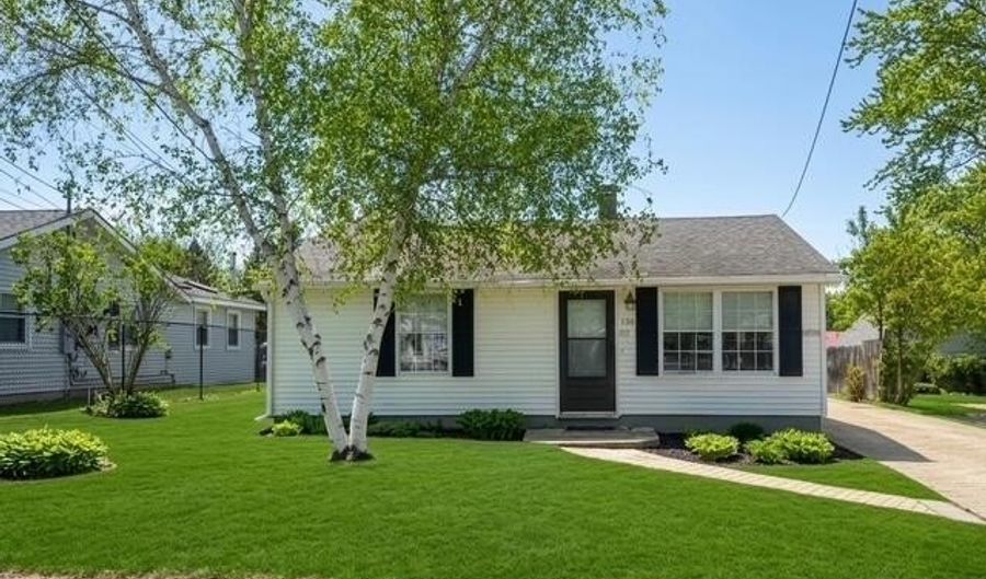130 Thornton Rd, Bangor, ME 04401 - 2 Beds, 2 Bath