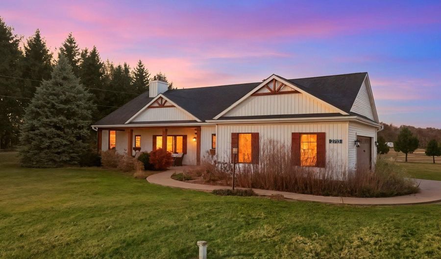 2713 County Road 60, Auburn, IN 46706 - 3 Beds, 3 Bath