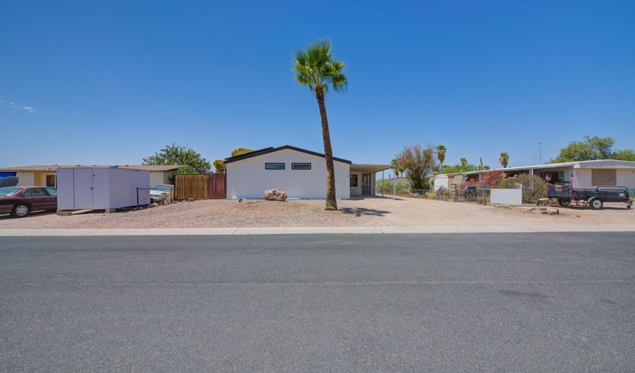 1426 S HALE Dr, Apache Junction, AZ 85120 - 3 Beds, 3 Bath