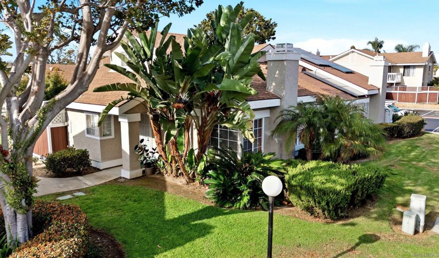 261 Riverview Way, Oceanside, CA 92057 - 2 Beds, 2 Bath