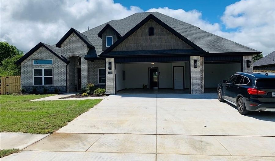 1720 Ella Pl, Bentonville, AR 72713 - 4 Beds, 3 Bath