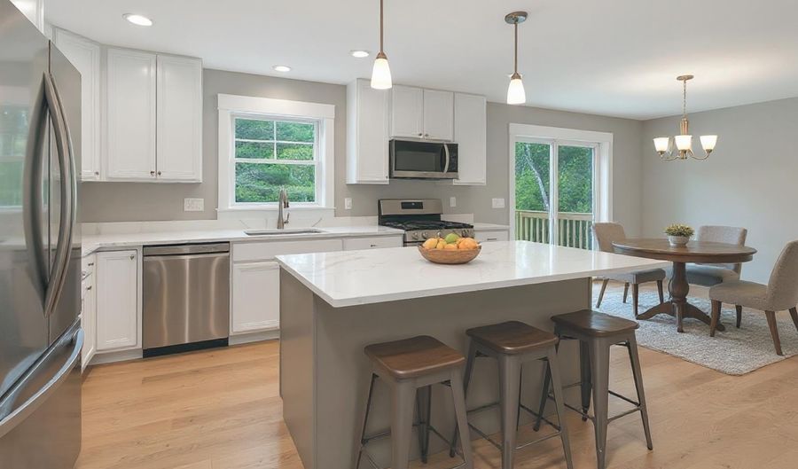 642 Alton Mountain Rd, Alton, NH 03810 - 4 Beds, 3 Bath