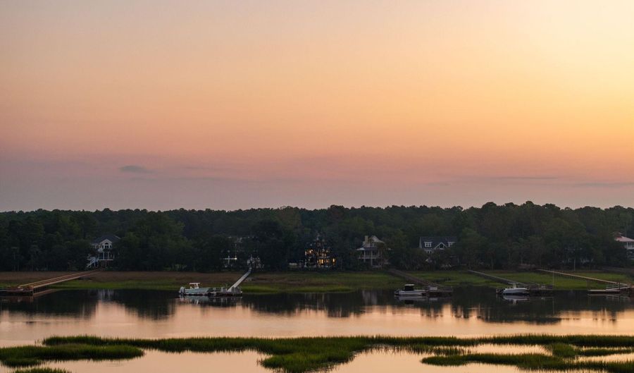 4684 Cedar Island Ct, Awendaw, SC 29429 - 4 Beds, 5 Bath