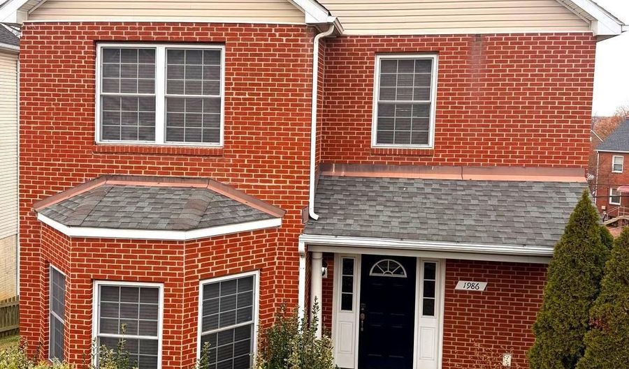 1986 RETTA GILLIAM Ct SE, Washington, DC 20020 - 3 Beds, 4 Bath