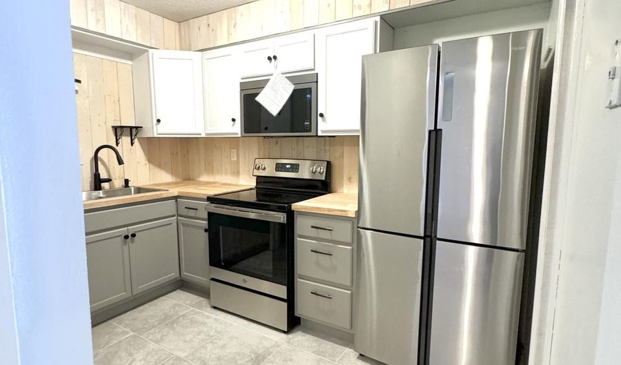 1017 STEVENS CREEK Dr, Augusta, GA 30907 - 3 Beds, 2 Bath