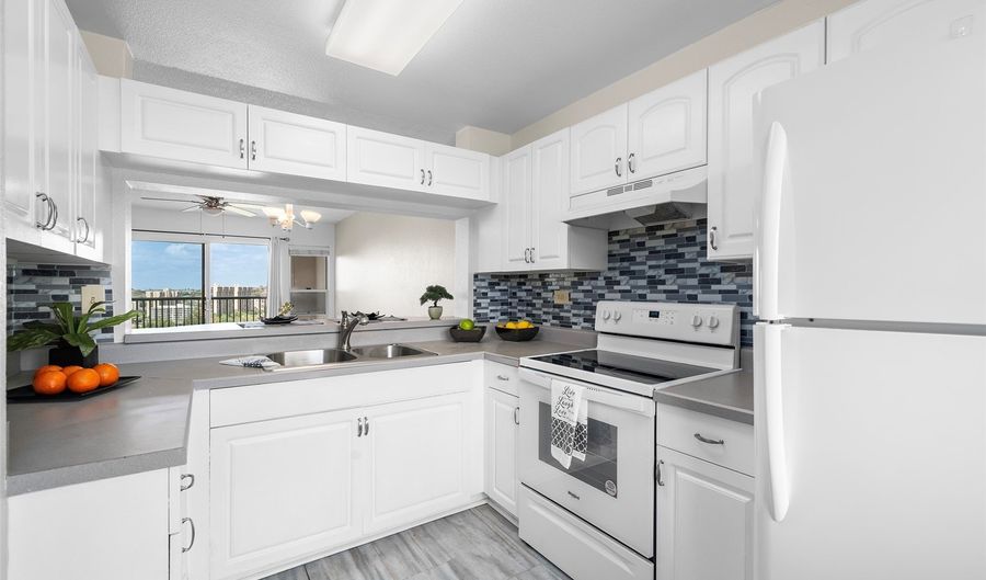 3075 Ala Poha Pl 1807, Honolulu, HI 96818 - 2 Beds, 2 Bath