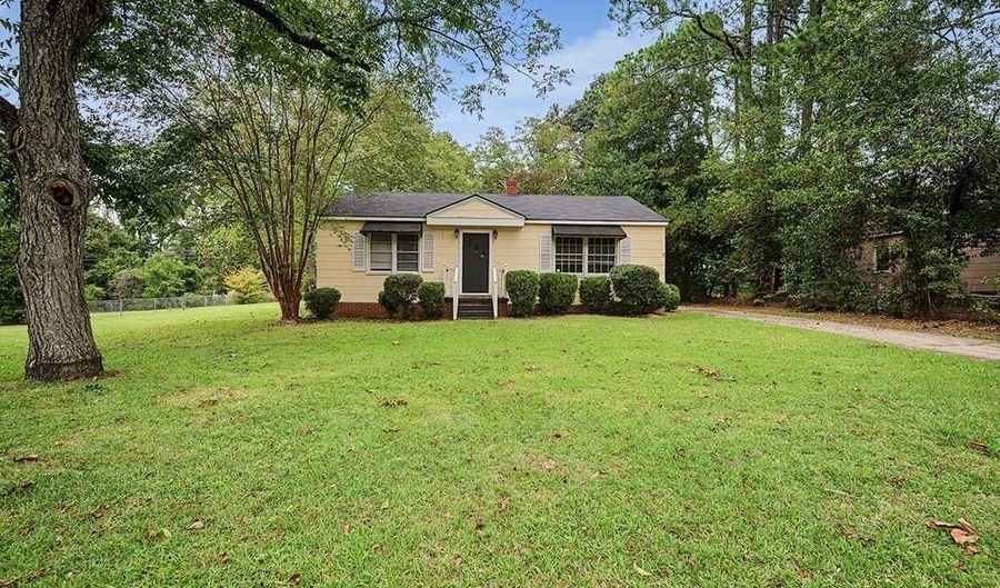 1403 Tenth Ave, Albany, GA 31707 - 2 Beds, 1 Bath