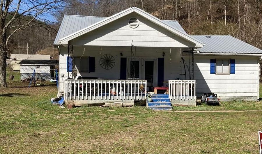 6515 Ky Rt 2030, Banner, KY 41603 - 4 Beds, 1 Bath