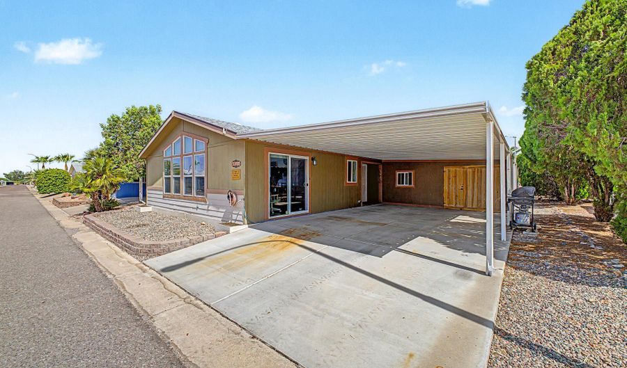 2208 W BASELINE Ave 86, Apache Junction, AZ 85120 - 2 Beds, 2 Bath